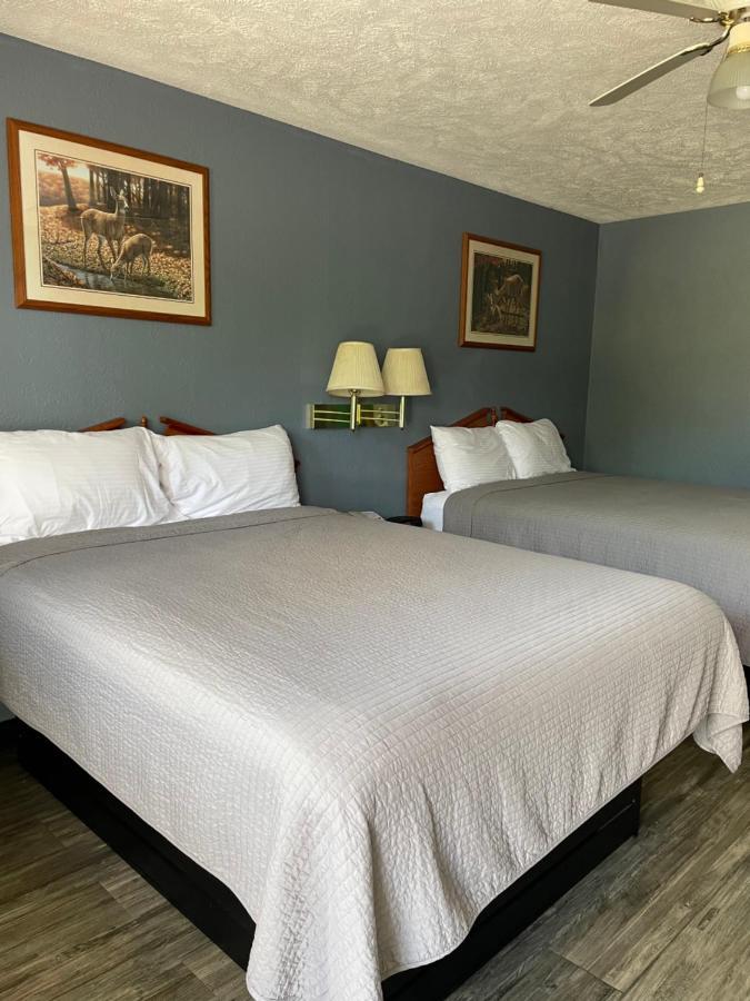 Deerfield Inn Adamsville Εξωτερικό φωτογραφία
