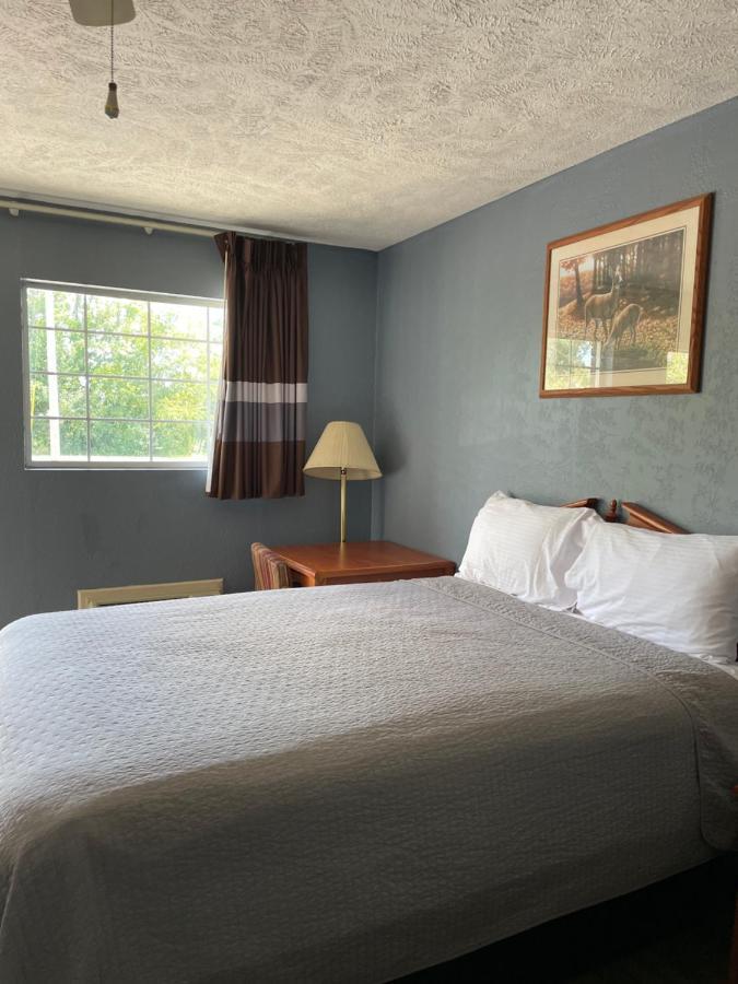 Deerfield Inn Adamsville Εξωτερικό φωτογραφία